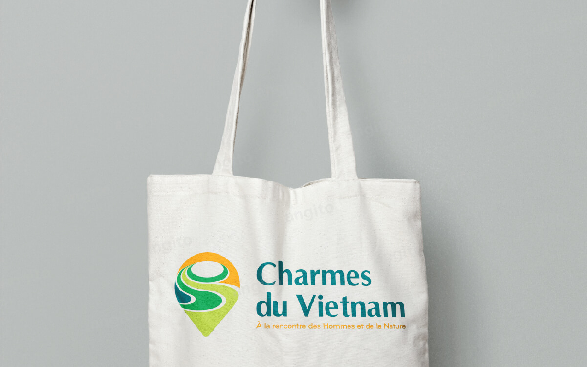 img uploads/Du_An/ChamesDu Vietnam/Show logo Charmes-13.jpg